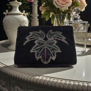Neiman Marcus Black Beaded Clutch Coin Purse Pouch Intricate Iridescent Zip